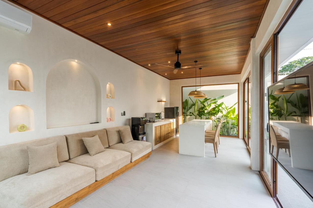 J4 Villas Sanur Экстерьер фото