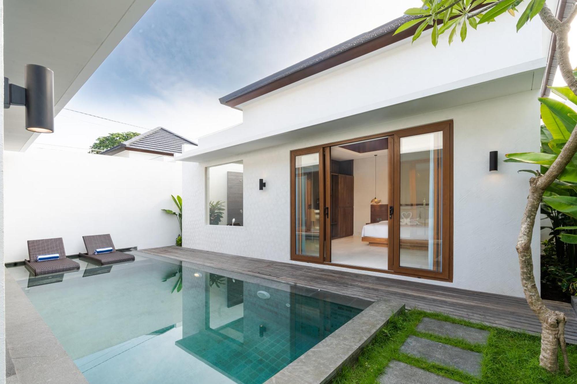 J4 Villas Sanur Экстерьер фото